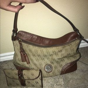 Dooney & Bourke purse and wallet